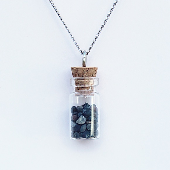 Sand Bottle Necklace - Picture 2 of 5